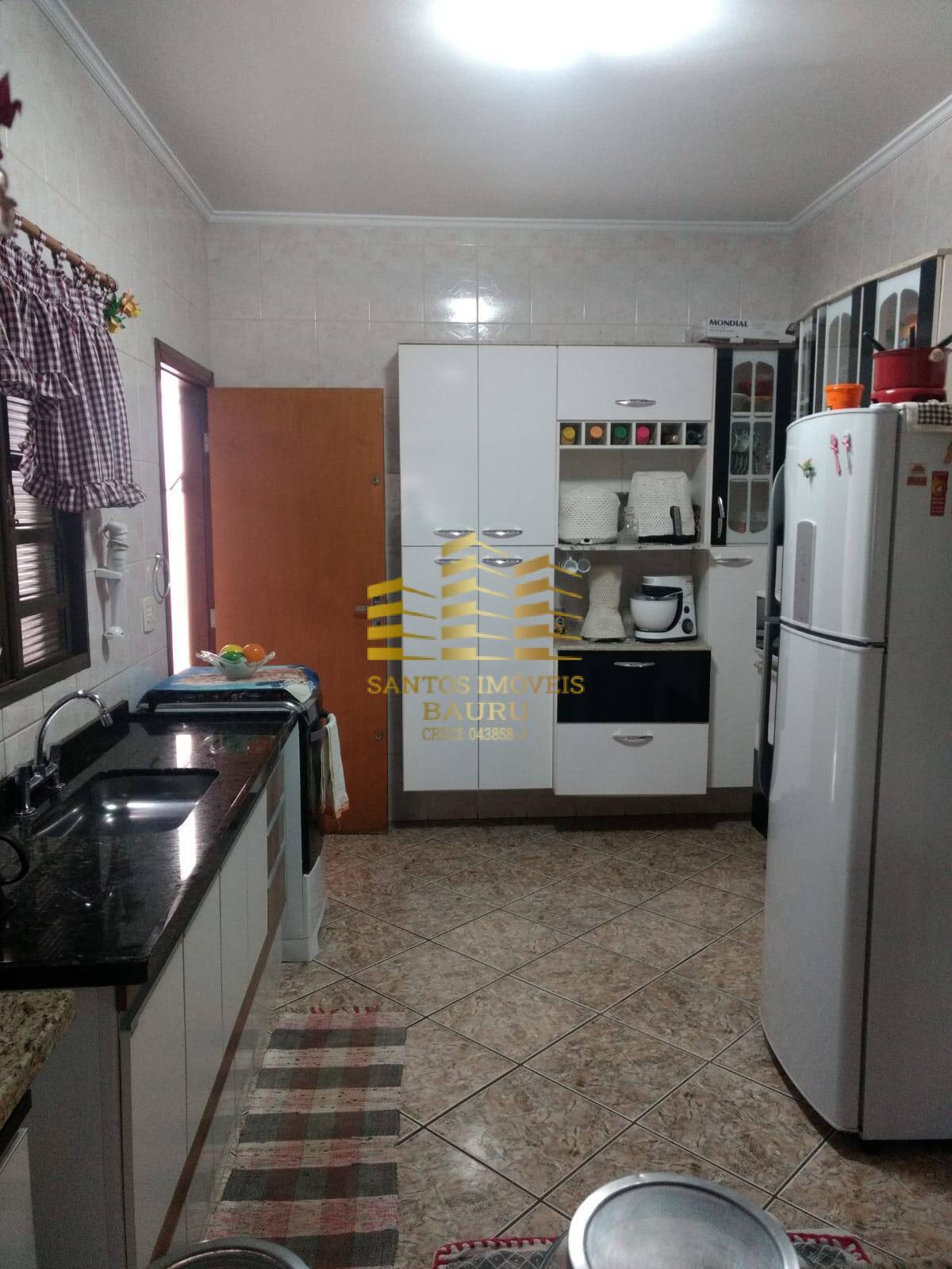 Casa à venda com 3 quartos, 177m² - Foto 6