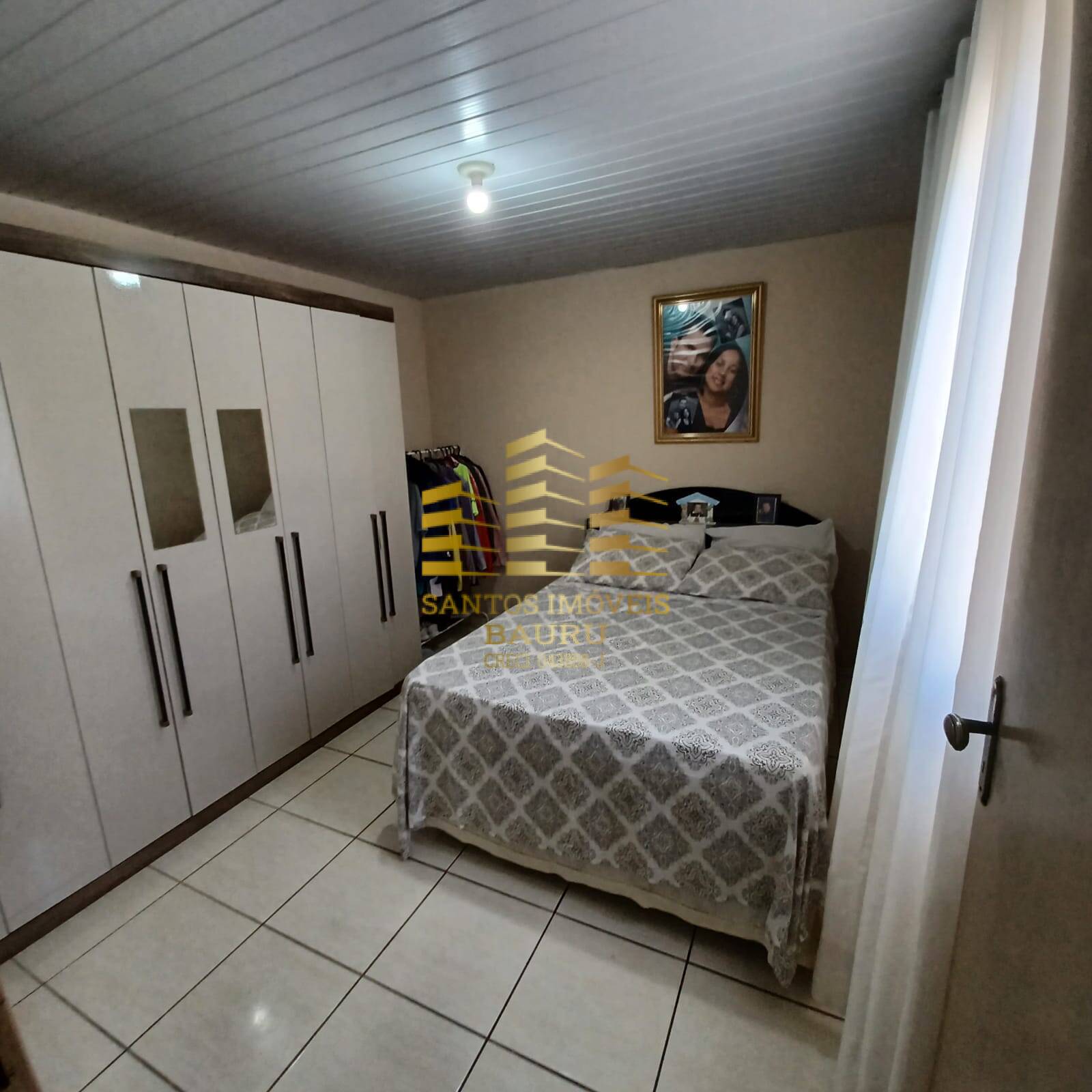 Casa à venda com 2 quartos, 150m² - Foto 9