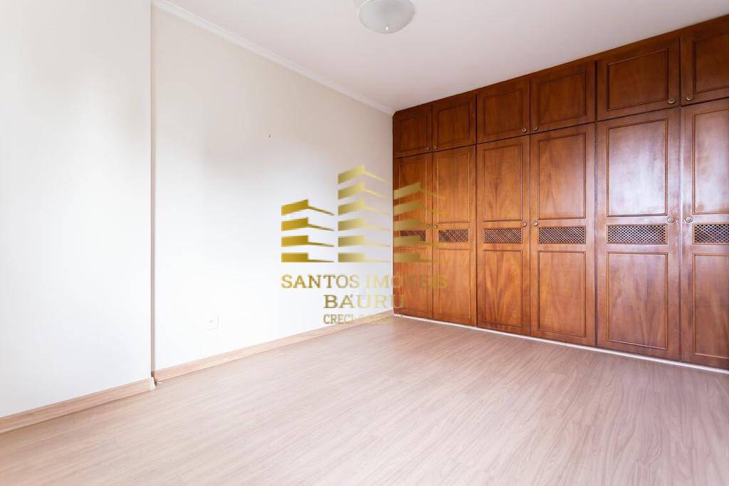 Apartamento à venda com 3 quartos, 128m² - Foto 4