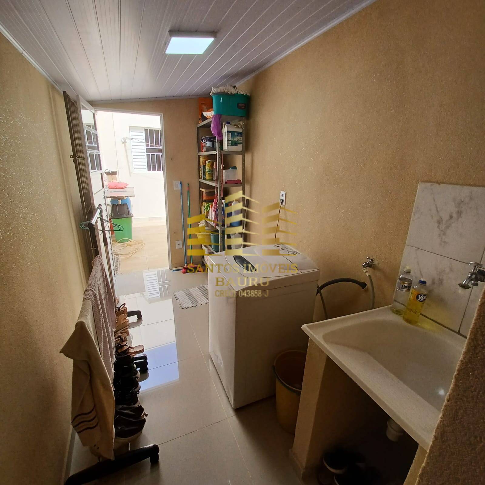 Casa à venda com 3 quartos, 170m² - Foto 17