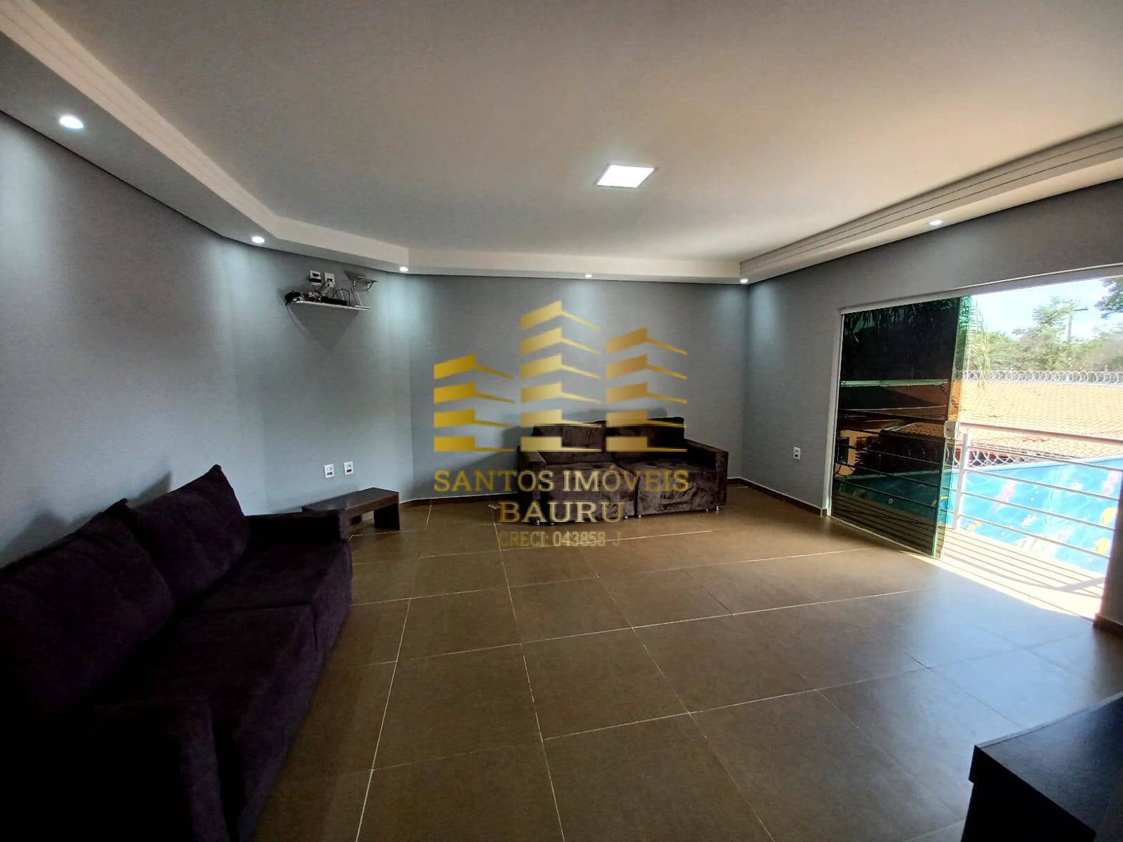 Casa à venda com 4 quartos, 300m² - Foto 10