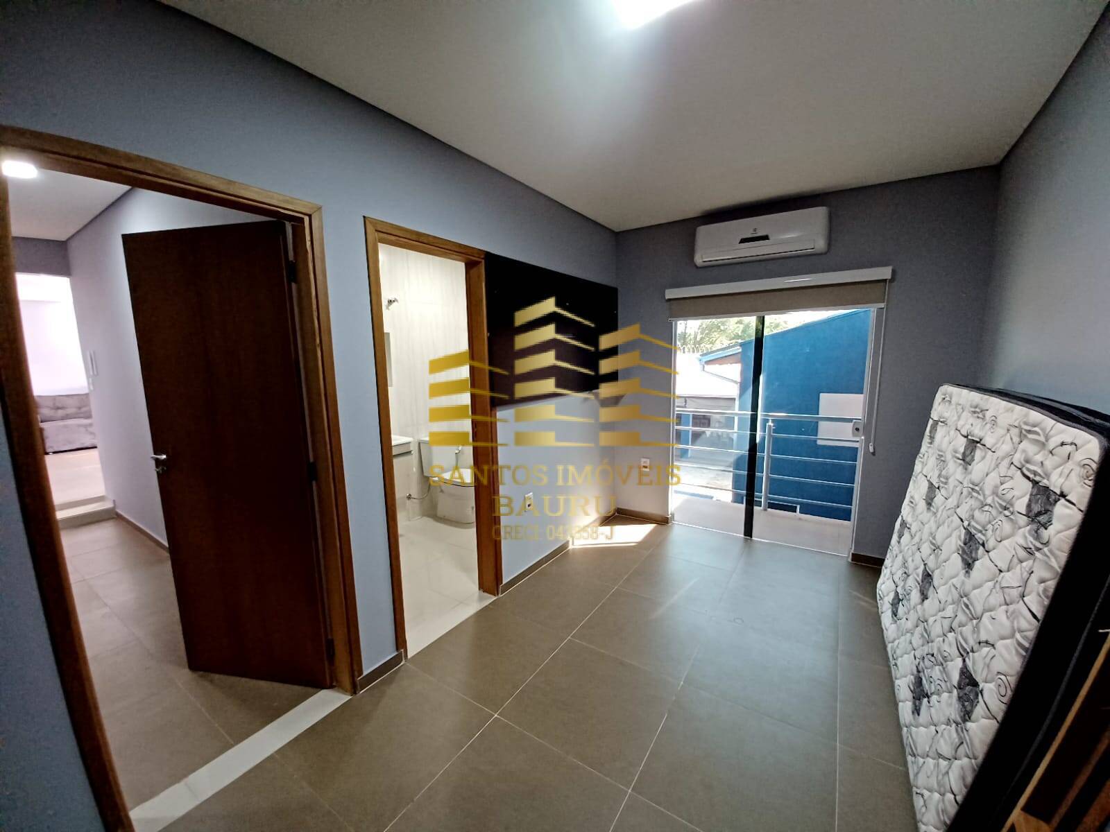 Casa à venda com 4 quartos, 300m² - Foto 19