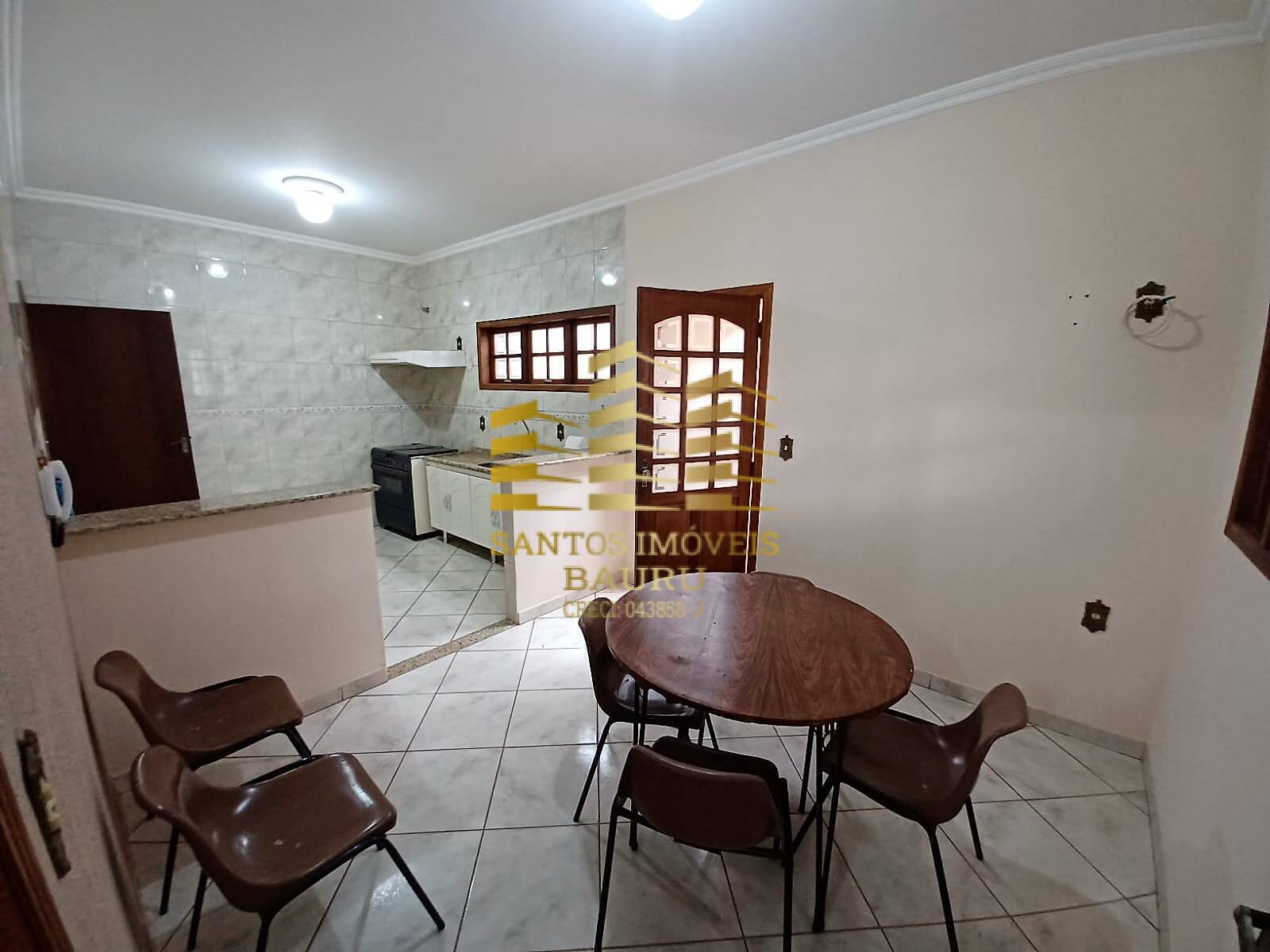 Casa à venda com 3 quartos, 130m² - Foto 11