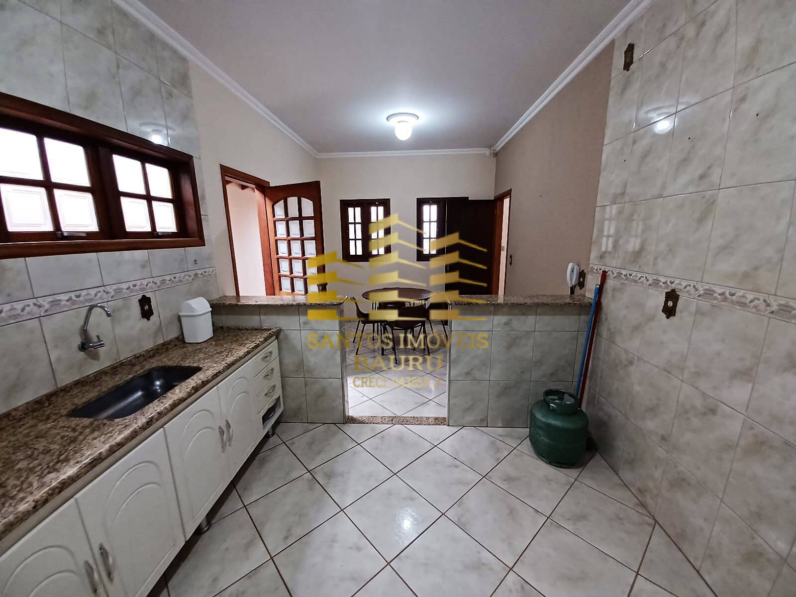 Casa à venda com 3 quartos, 130m² - Foto 13