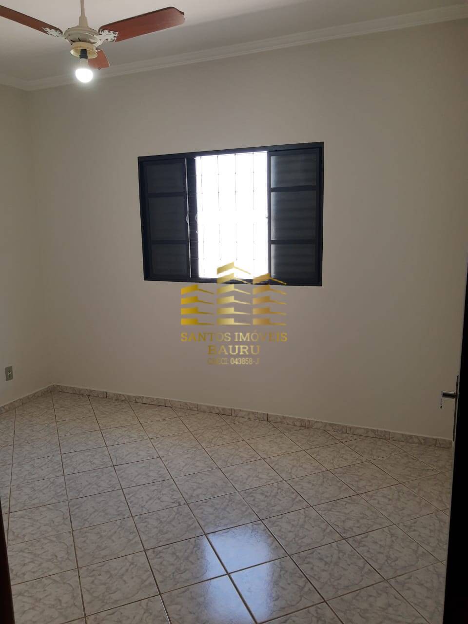 Casa à venda com 4 quartos, 192m² - Foto 16