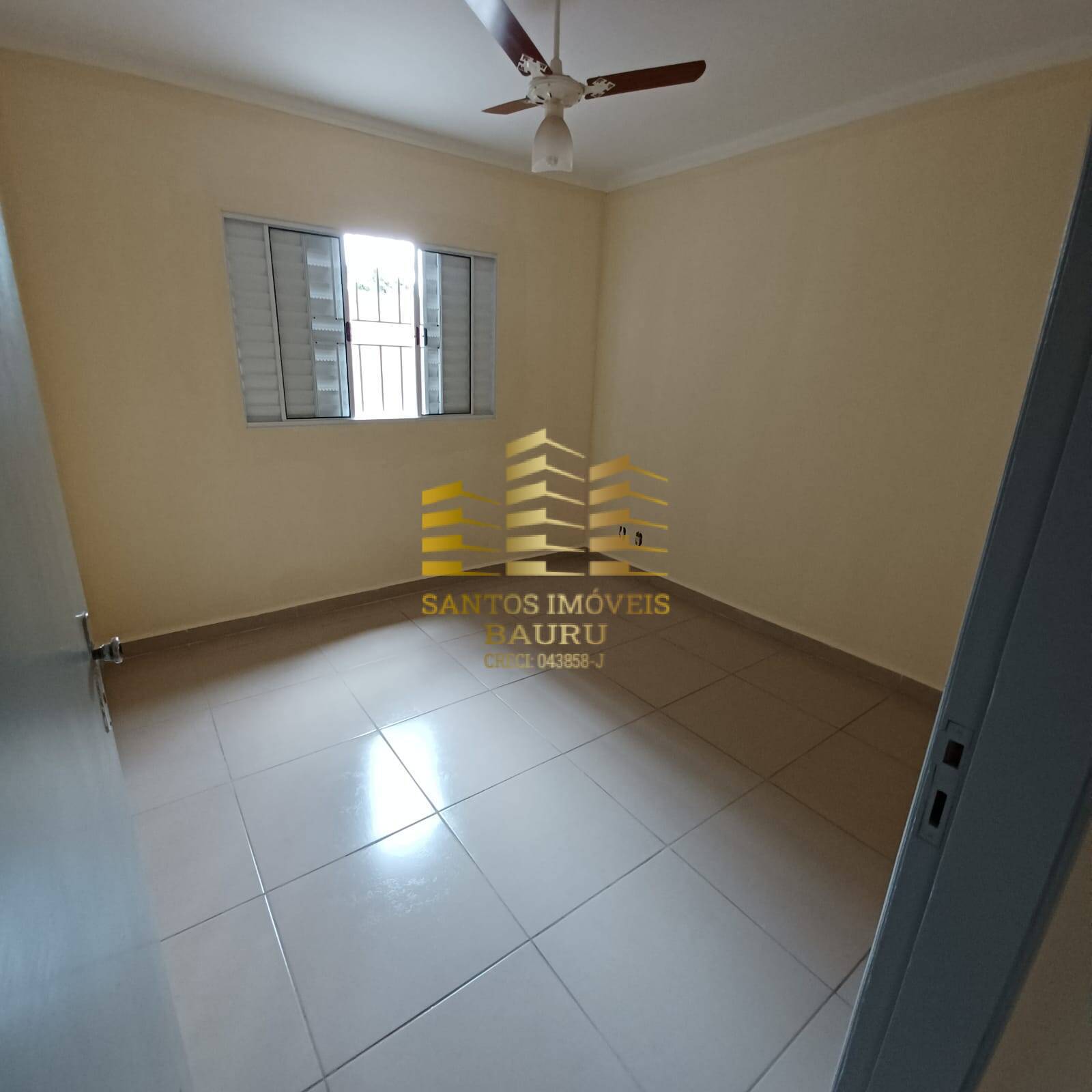 Casa à venda com 4 quartos, 140m² - Foto 6