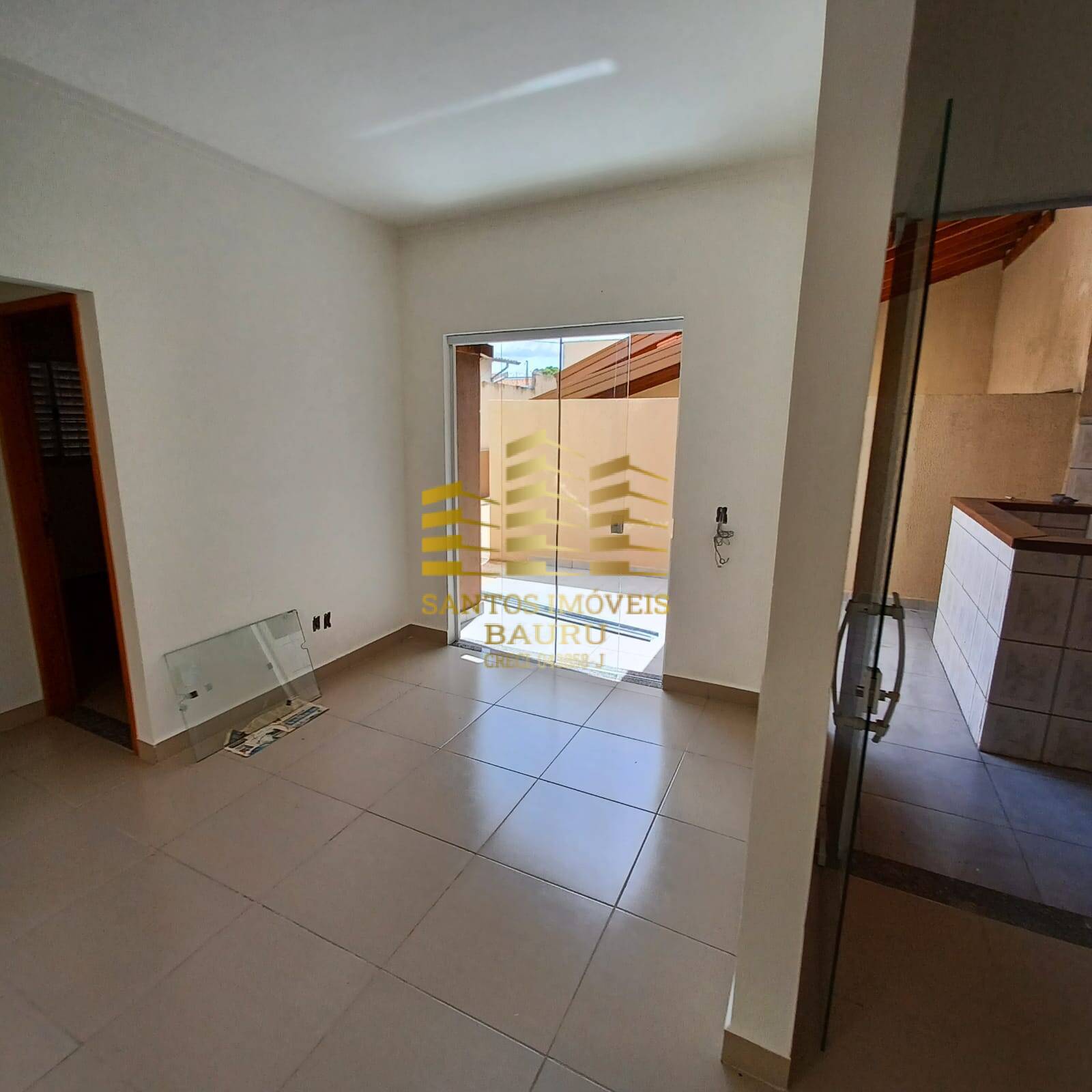 Casa à venda com 4 quartos, 140m² - Foto 16