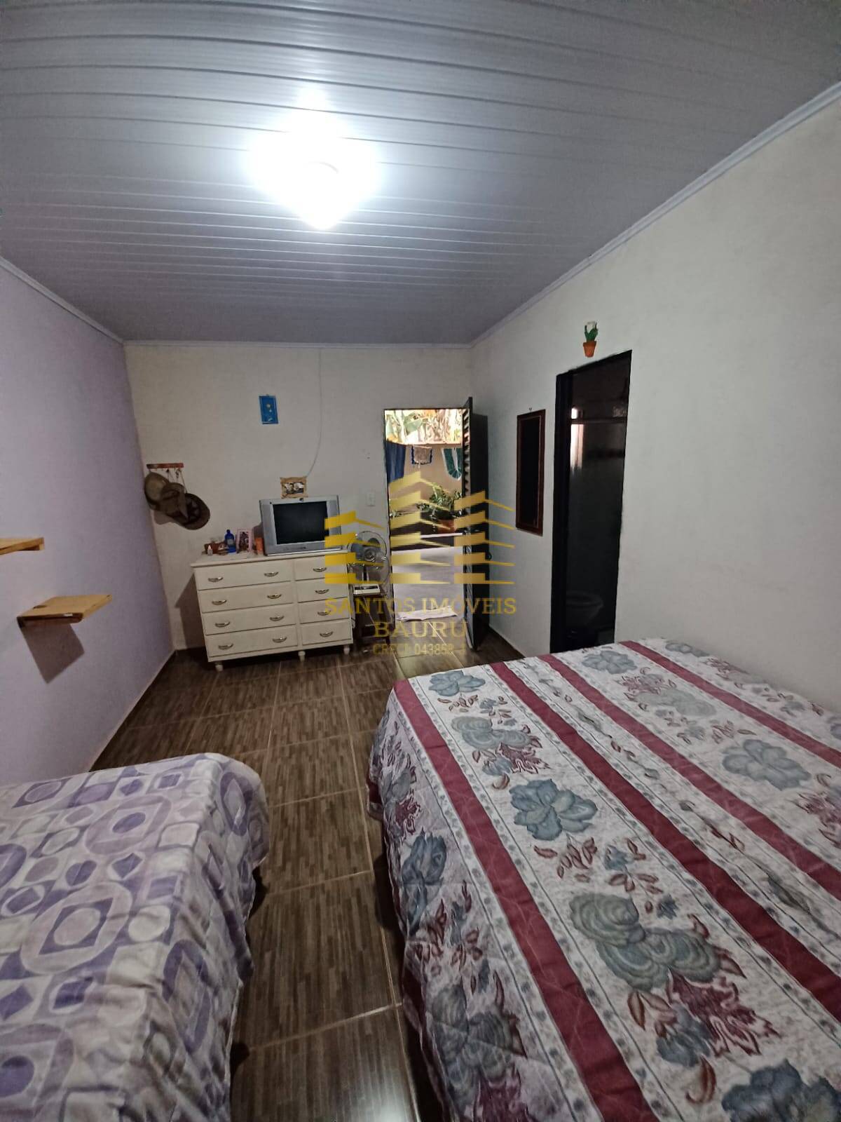 Casa à venda com 3 quartos, 240m² - Foto 17