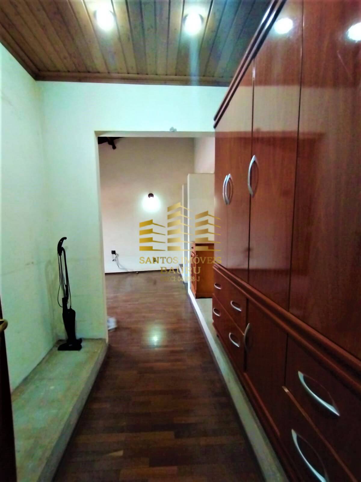 Casa à venda com 3 quartos, 380m² - Foto 18