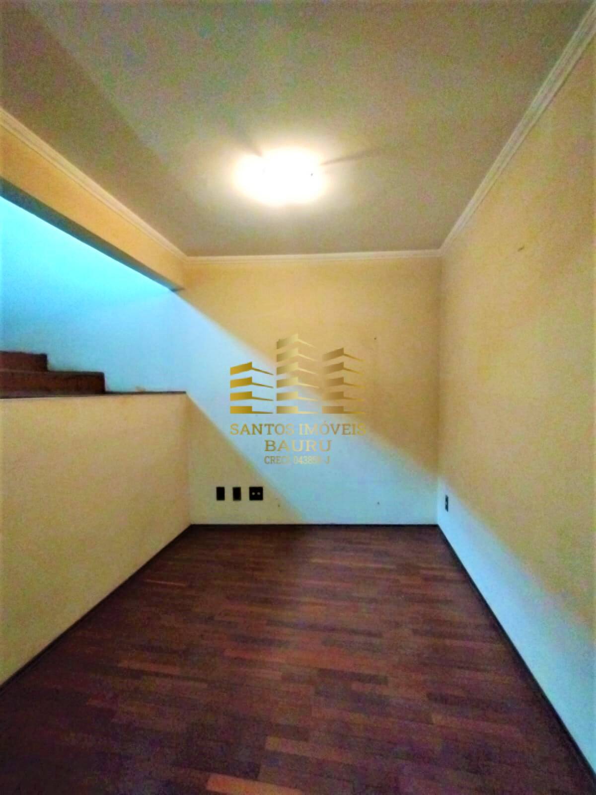 Casa à venda com 3 quartos, 380m² - Foto 7