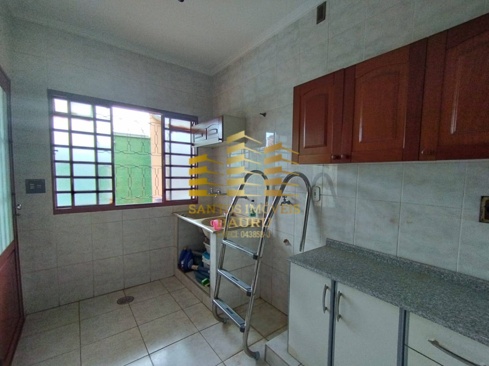 Casa à venda com 3 quartos, 380m² - Foto 13