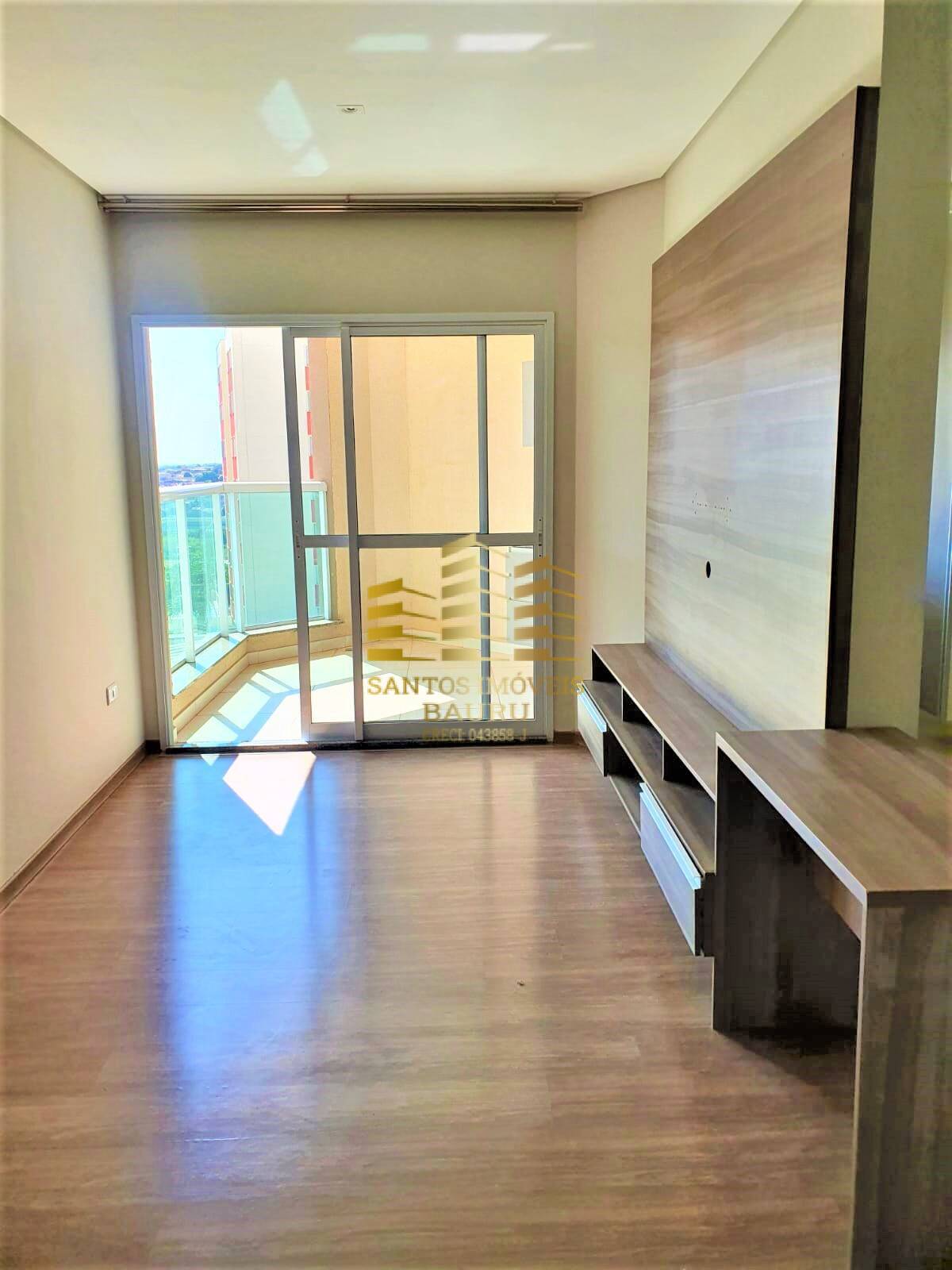 Apartamento à venda com 3 quartos, 81m² - Foto 2