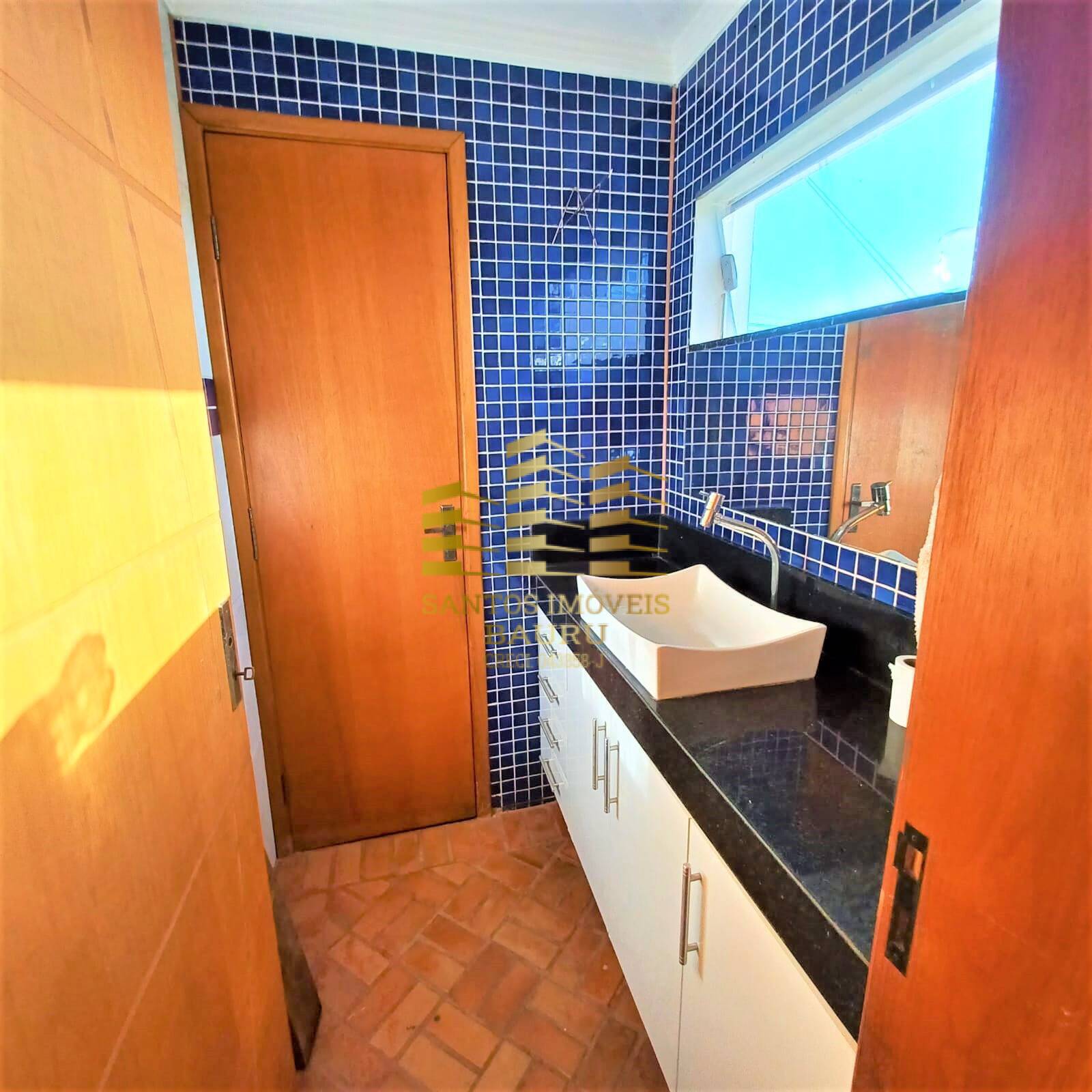 Casa à venda com 3 quartos, 200m² - Foto 35