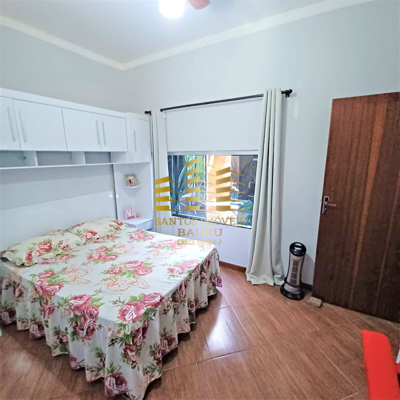 Casa à venda com 3 quartos, 200m² - Foto 18