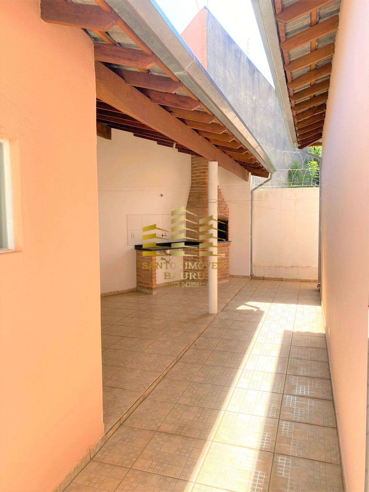 Casa à venda com 5 quartos, 200m² - Foto 15