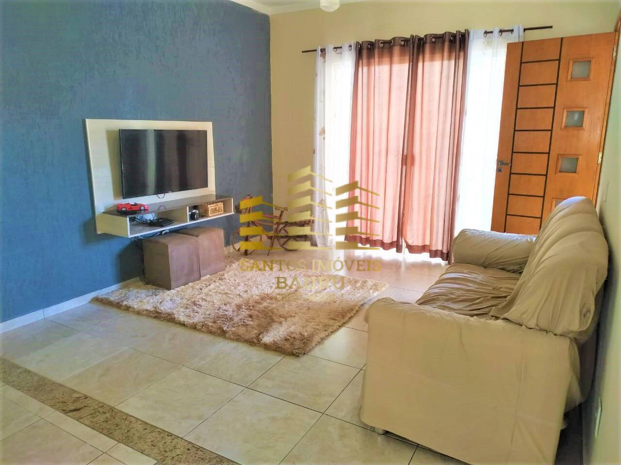 Casa à venda com 3 quartos, 130m² - Foto 1