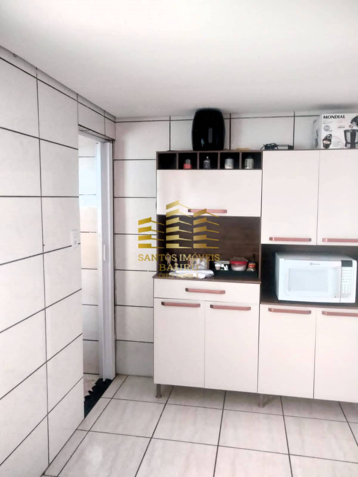 Casa à venda com 2 quartos, 115m² - Foto 4