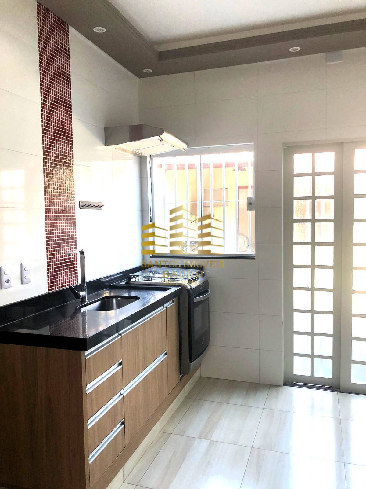 Sobrado à venda com 3 quartos, 190m² - Foto 3