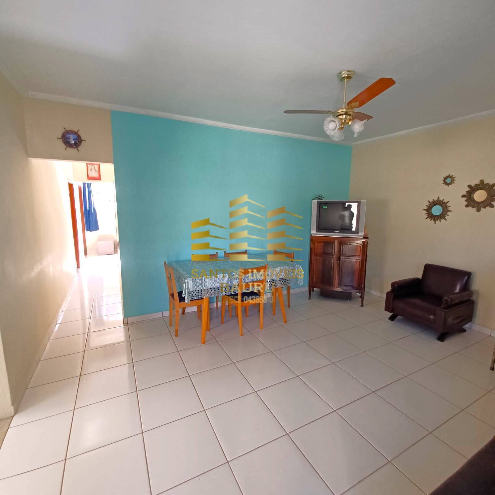 Casa à venda com 3 quartos, 180m² - Foto 2