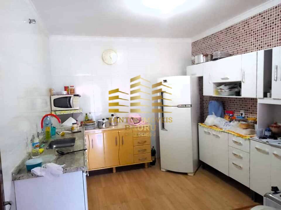 Casa à venda com 2 quartos, 100m² - Foto 11