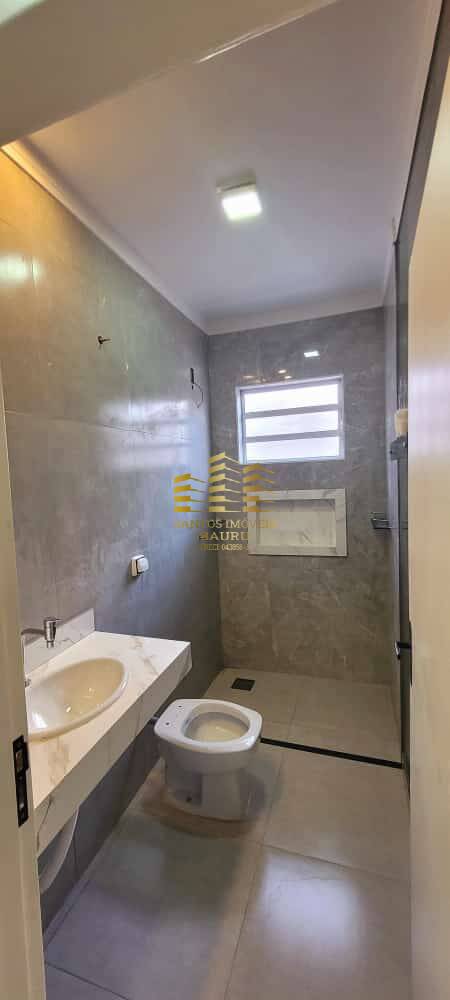 Casa à venda com 2 quartos, 80m² - Foto 11