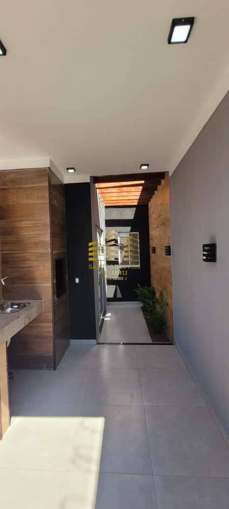 Casa à venda com 2 quartos, 80m² - Foto 4