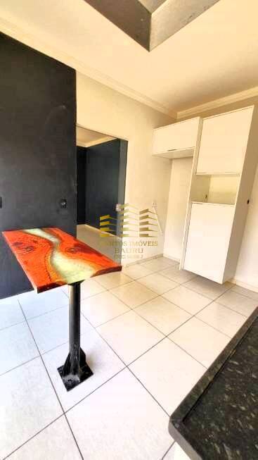 Casa à venda com 3 quartos, 127m² - Foto 1