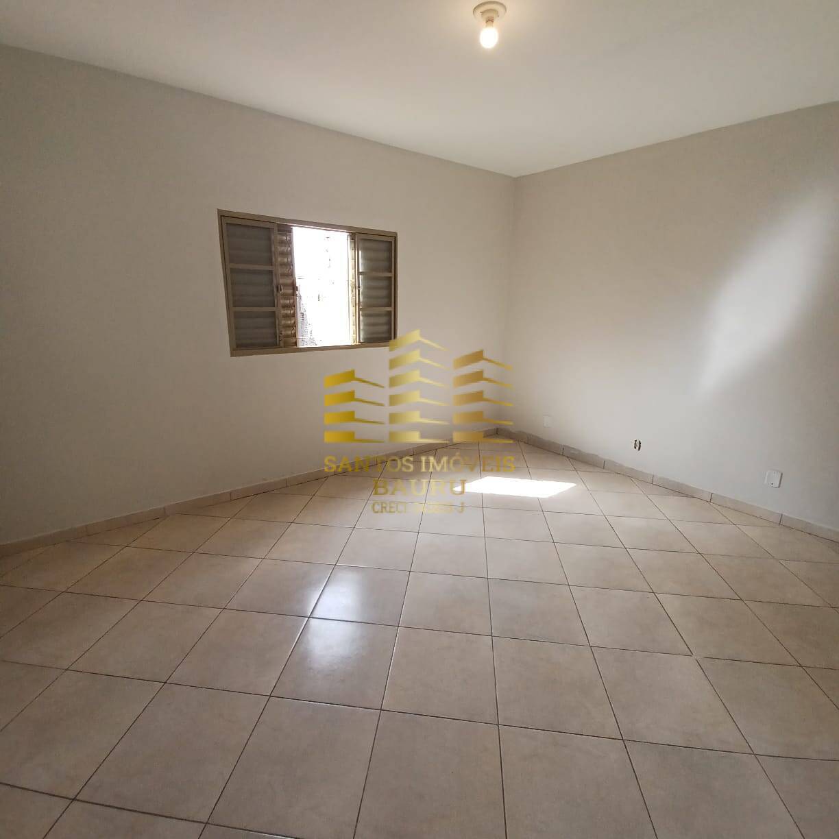 Casa à venda com 2 quartos, 120m² - Foto 12