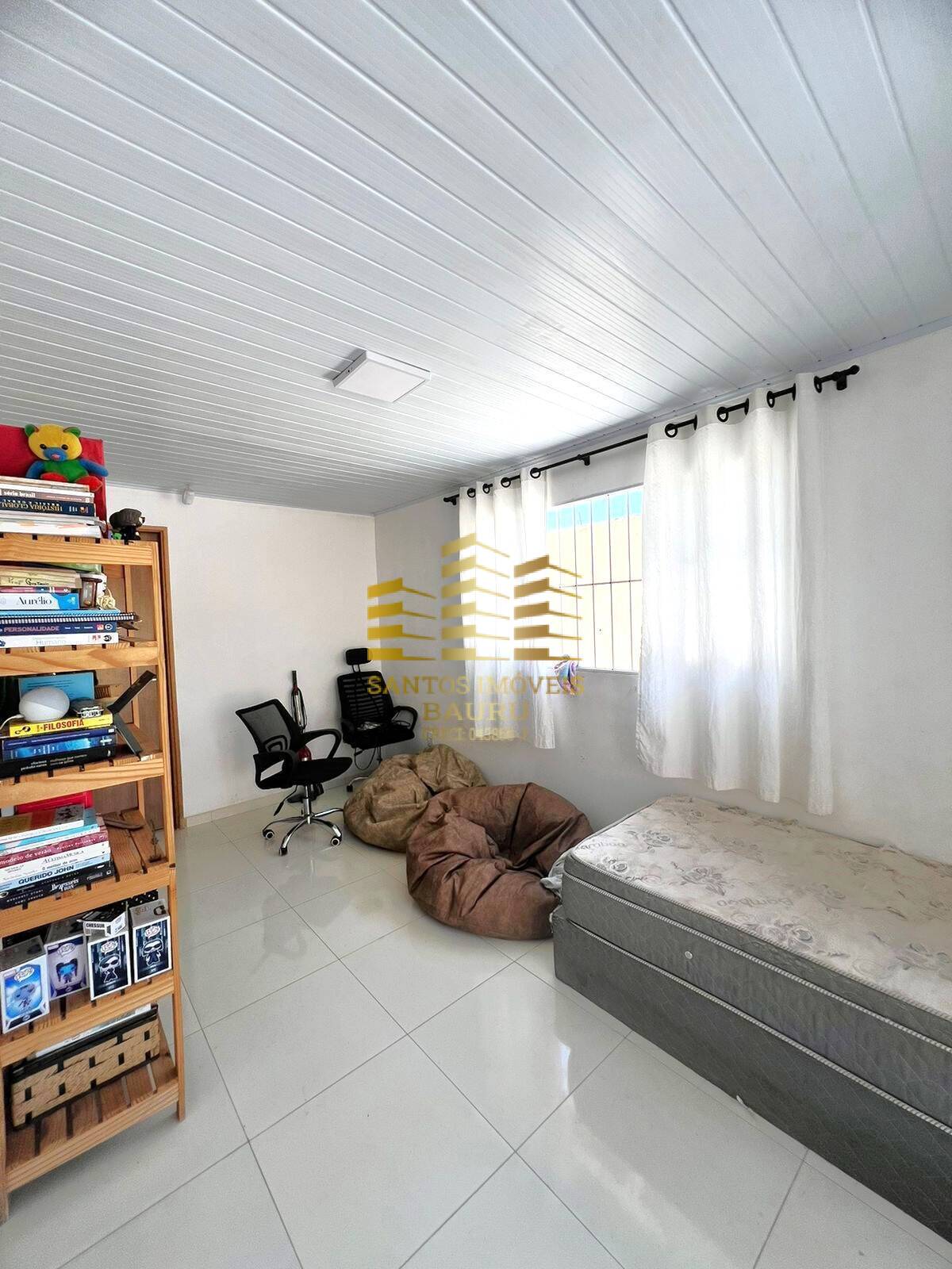 Casa à venda com 2 quartos, 160m² - Foto 9