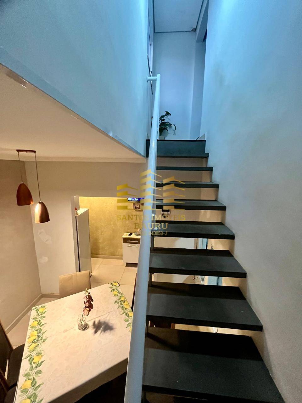 Casa à venda com 3 quartos, 110m² - Foto 10