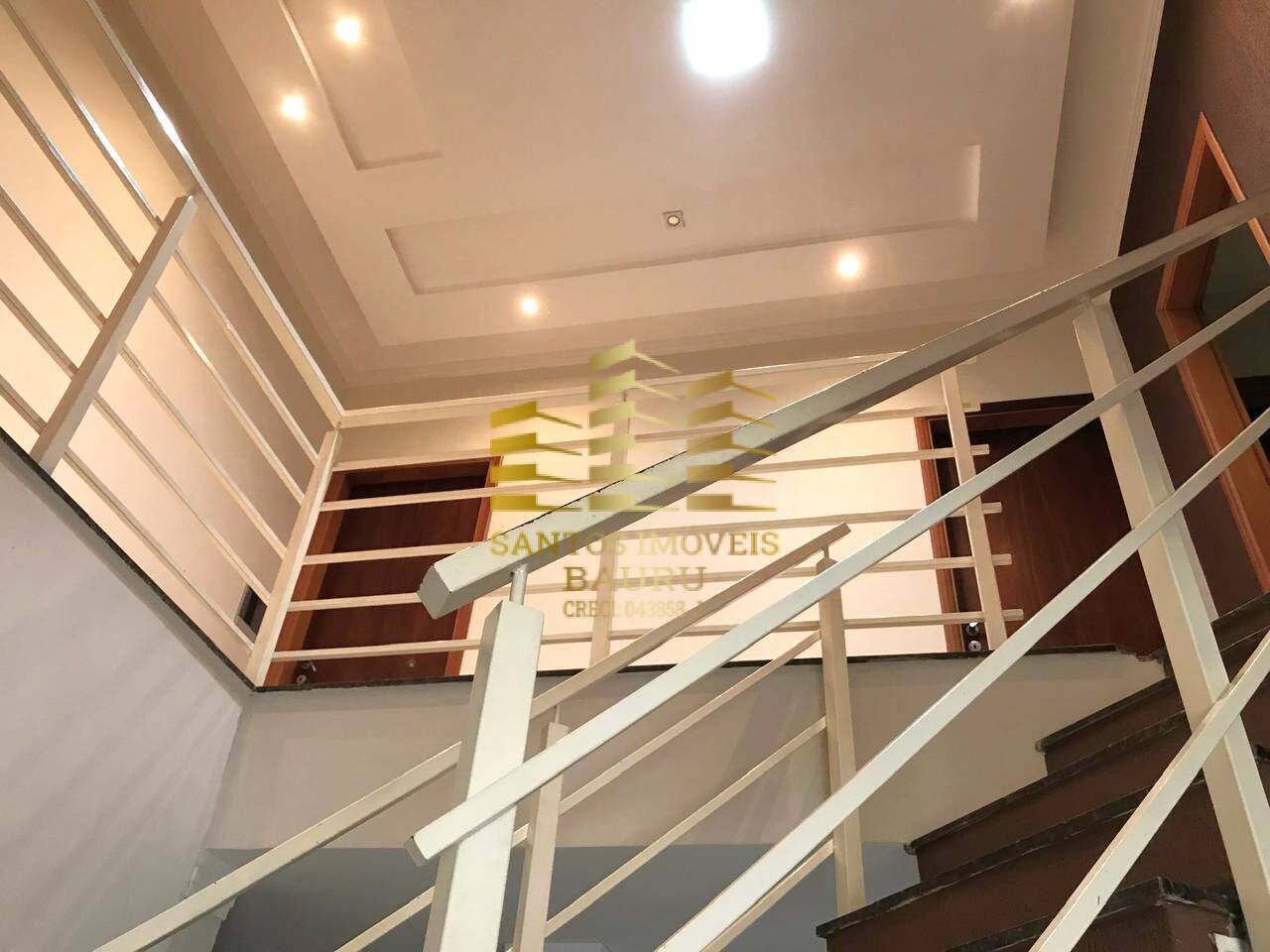 Sobrado à venda com 3 quartos, 330m² - Foto 4