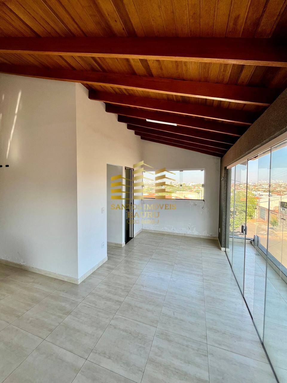 Casa à venda com 3 quartos, 218m² - Foto 19