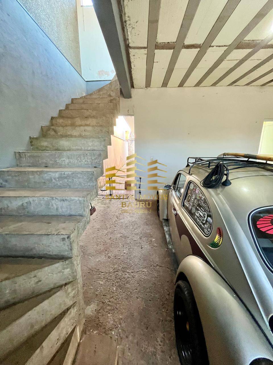 Casa à venda com 3 quartos, 218m² - Foto 14