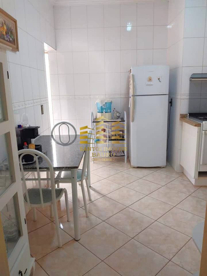 Casa à venda com 2 quartos, 87m² - Foto 2