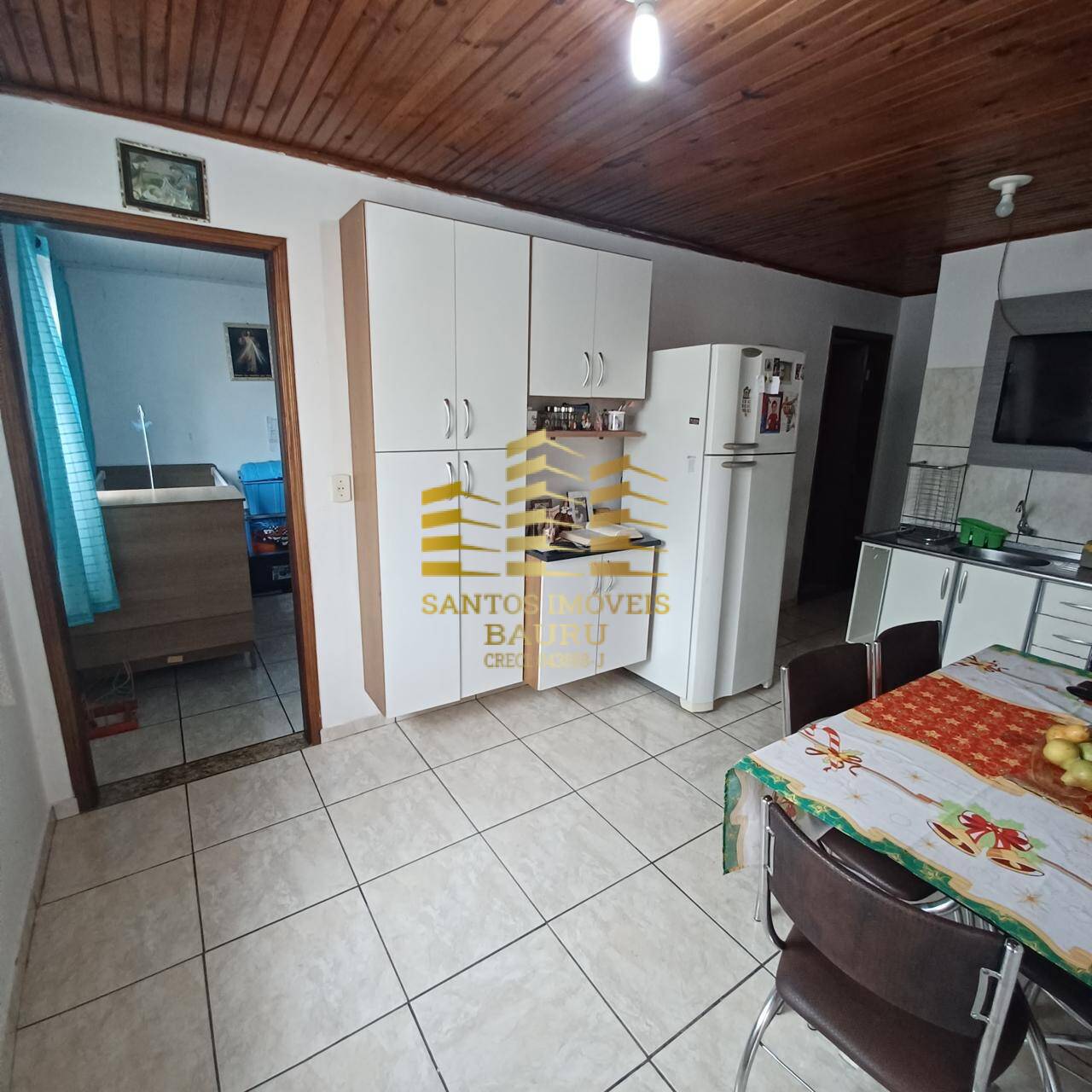 Casa à venda com 2 quartos, 80m² - Foto 5