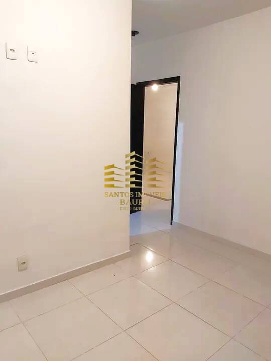 Casa à venda com 2 quartos, 60m² - Foto 9