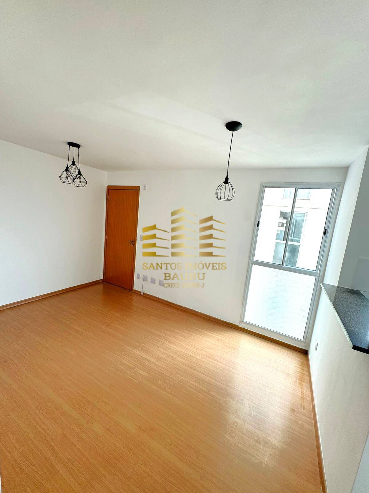 Apartamento à venda com 2 quartos, 45m² - Foto 2