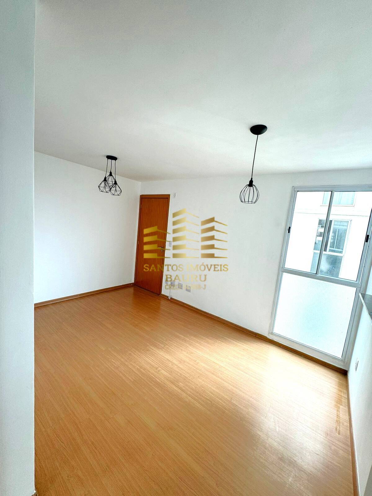 Apartamento à venda com 2 quartos, 45m² - Foto 1