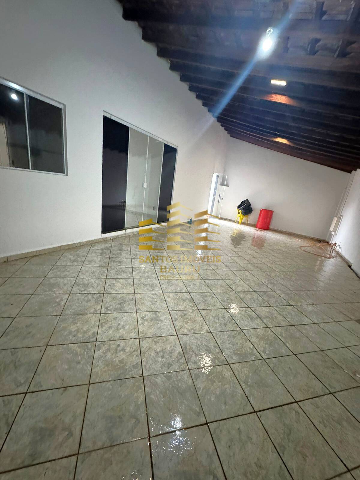 Casa à venda com 4 quartos, 275m² - Foto 6